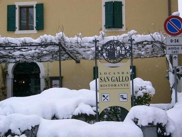 Locanda San Gallo Hotel Moggio Udinese Eksteriør billede